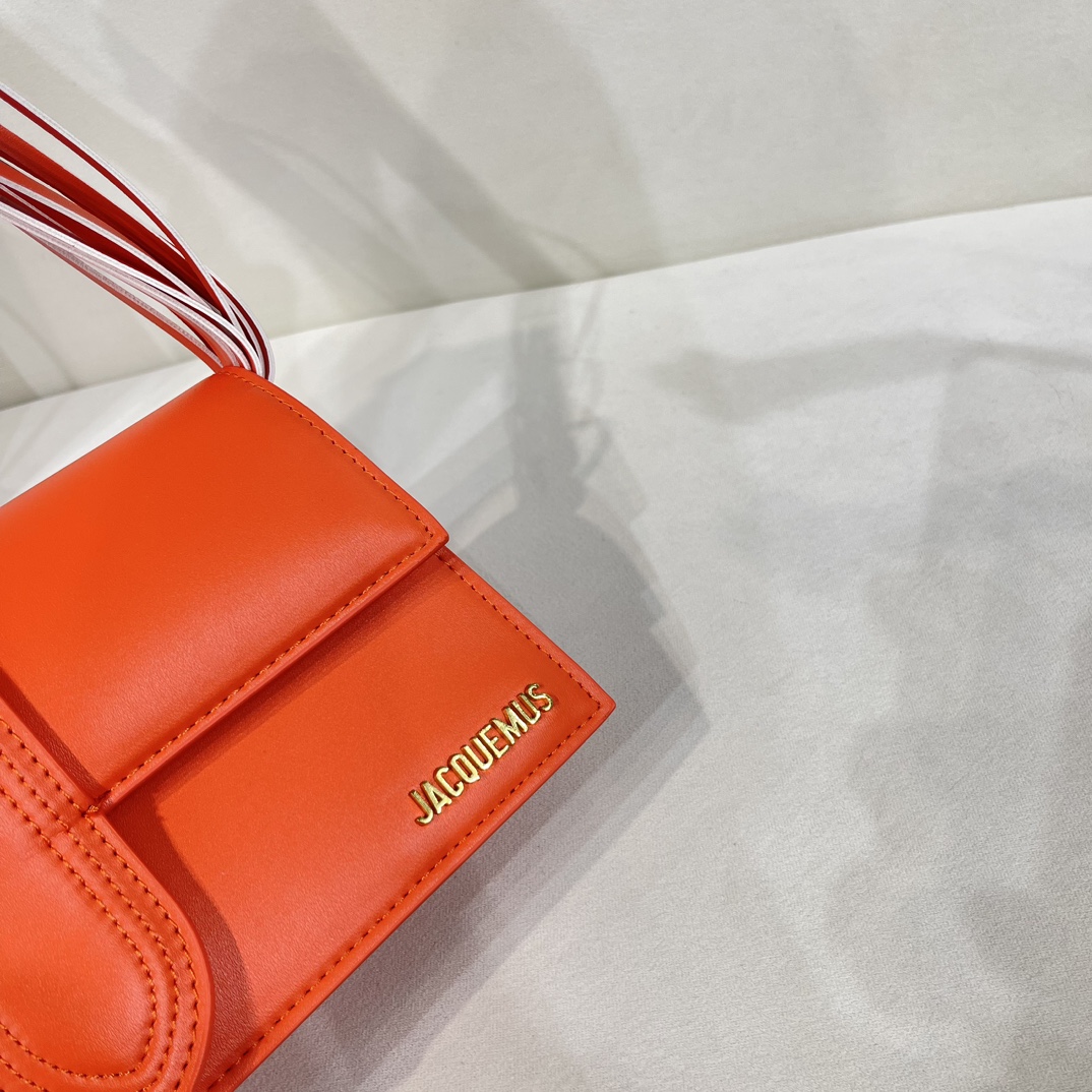 Jacquemus Satchel Bags